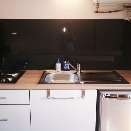 Studio Avec Balcon Au Pied Du Rocher D'Aiguilhe Apartment Le Puy-en-Velay Екстериор снимка